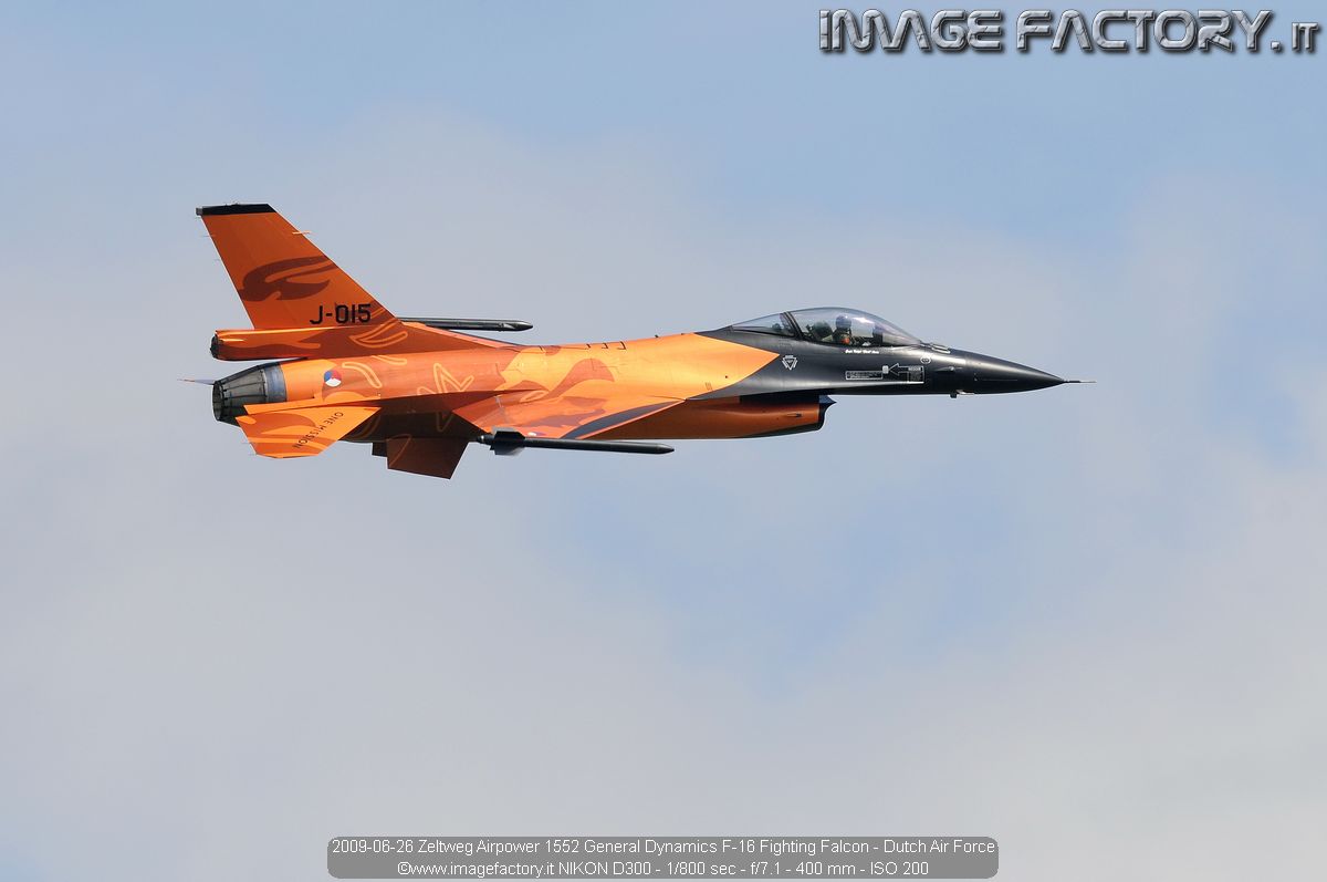 2009-06-26 Zeltweg Airpower 1552 General Dynamics F-16 Fighting Falcon - Dutch Air Force